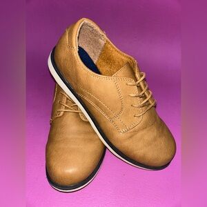 Tan dress shoes boy size 3